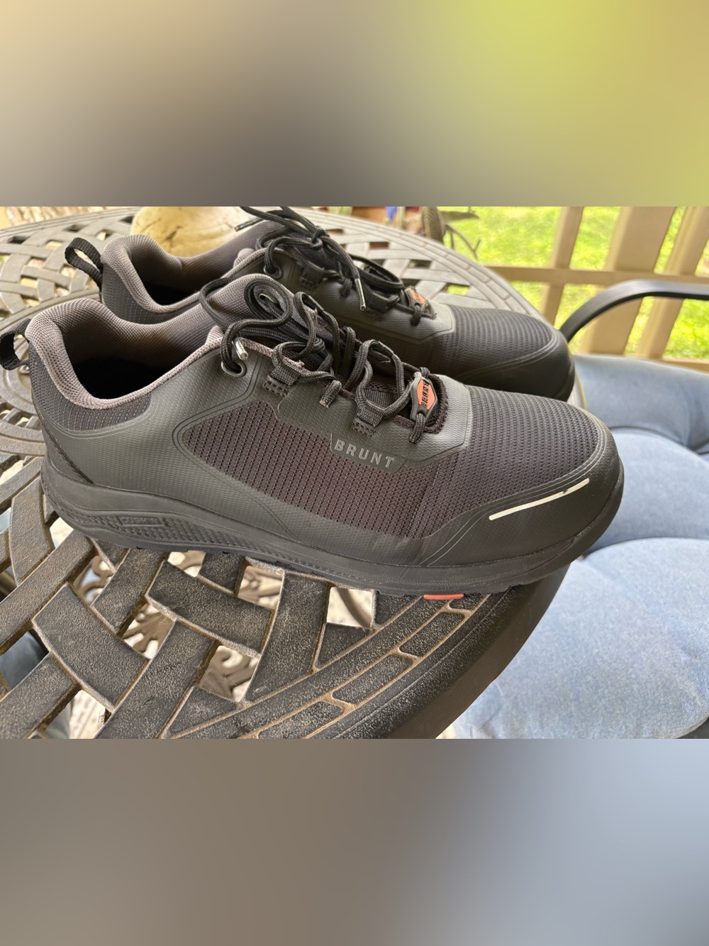 Brunt Men's Black Lightweight Lace-Up Sneakers